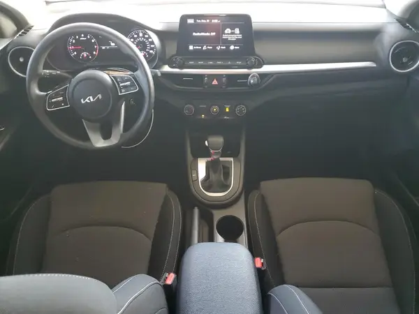 3KPF24AD6PE506446 2023 KIA FORTE - Image 8