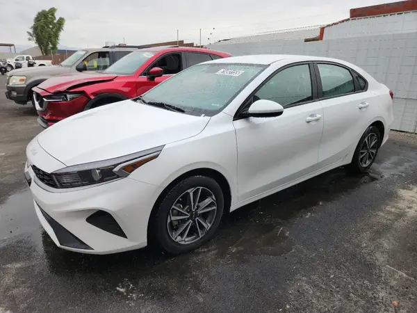 3KPF24AD6PE507595 2023 KIA FORTE - Image 1