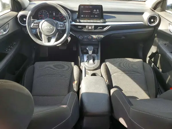 3KPF24AD6PE508049 2023 KIA FORTE - Image 8