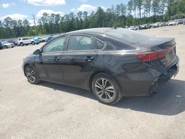 3KPF24AD6PE510738 2023 KIA FORTE - Image 2