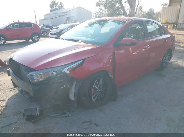 3KPF24AD6PE510867 2023 KIA FORTE - Image 2
