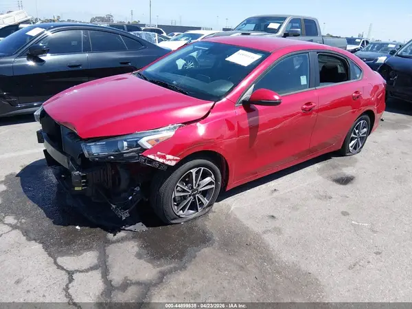 3KPF24AD6PE513395 2023 KIA FORTE - Image 2