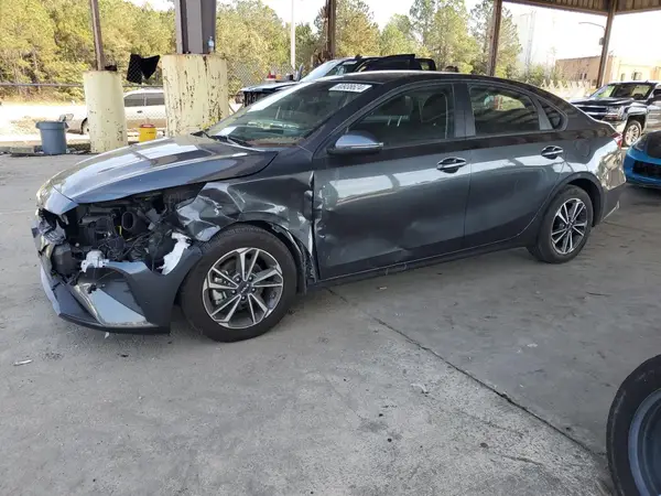 3KPF24AD6PE513638 2023 KIA FORTE - Image 1