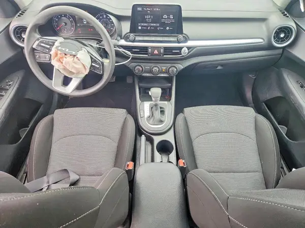 3KPF24AD6PE513803 2023 KIA FORTE - Image 8
