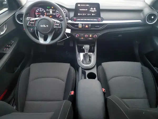 3KPF24AD6PE514823 2023 KIA FORTE - Image 8