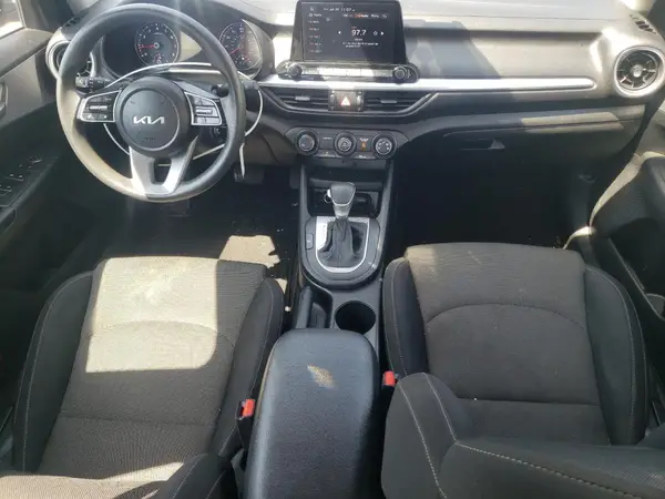 3KPF24AD6PE517169 2023 KIA FORTE - Image 8