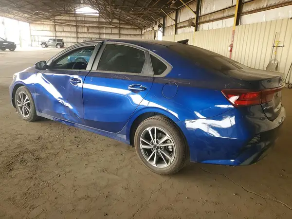 3KPF24AD6PE518144 2023 KIA FORTE - Image 2