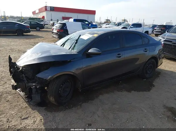3KPF24AD6PE521108 2023 KIA FORTE - Image 2