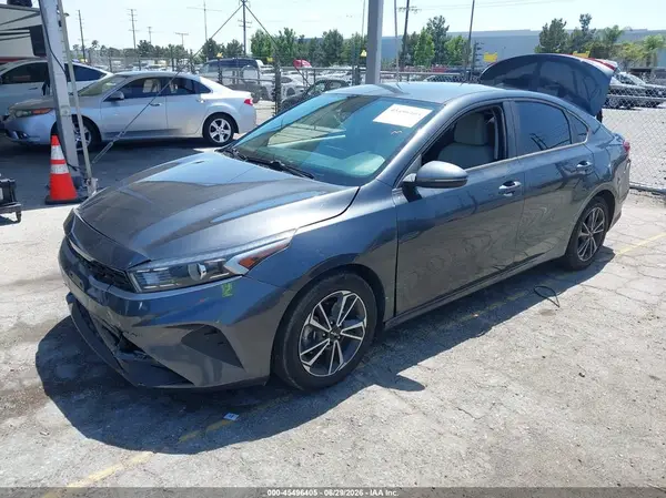 3KPF24AD6PE521397 2023 KIA FORTE - Image 2
