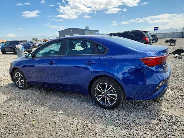 3KPF24AD6PE526891 2023 KIA FORTE - Image 2