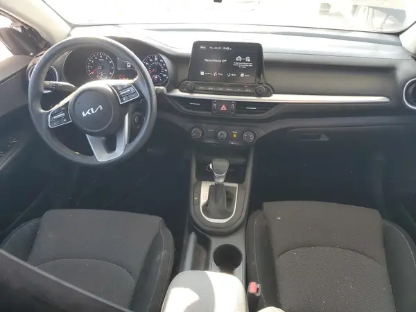 3KPF24AD6PE527202 2023 KIA FORTE - Image 8