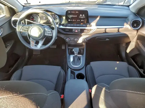 3KPF24AD6PE531170 2023 KIA FORTE - Image 8
