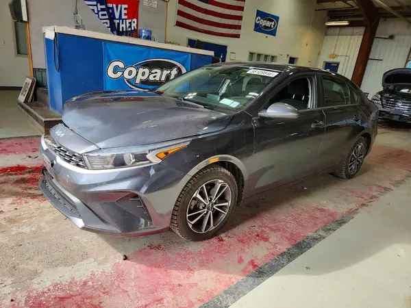 3KPF24AD6PE533355 2023 KIA FORTE - Image 1