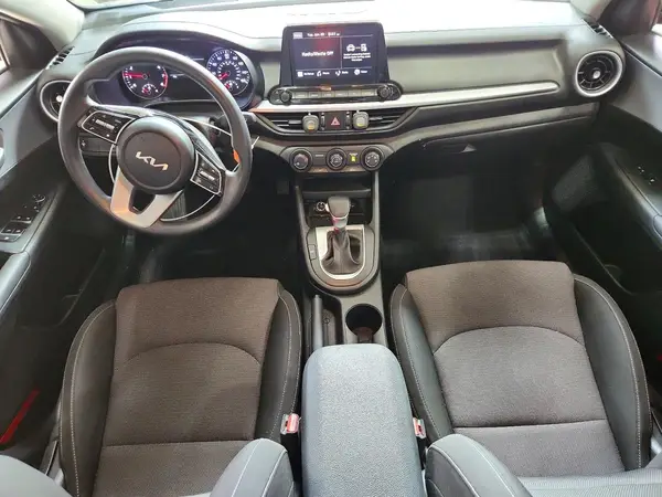 3KPF24AD6PE533355 2023 KIA FORTE - Image 8
