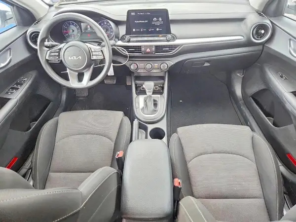 3KPF24AD6PE537485 2023 KIA FORTE - Image 8