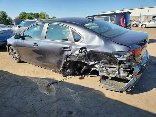 3KPF24AD6PE540600 2023 KIA FORTE - Image 2