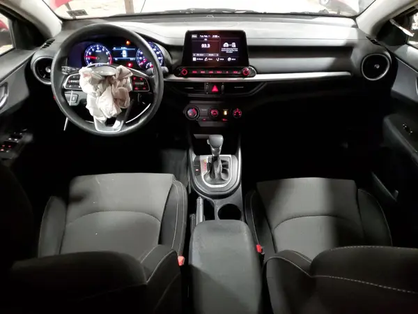 3KPF24AD6PE541911 2023 KIA FORTE - Image 8