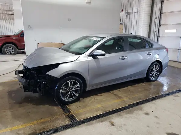 3KPF24AD6PE543402 2023 KIA FORTE - Image 1