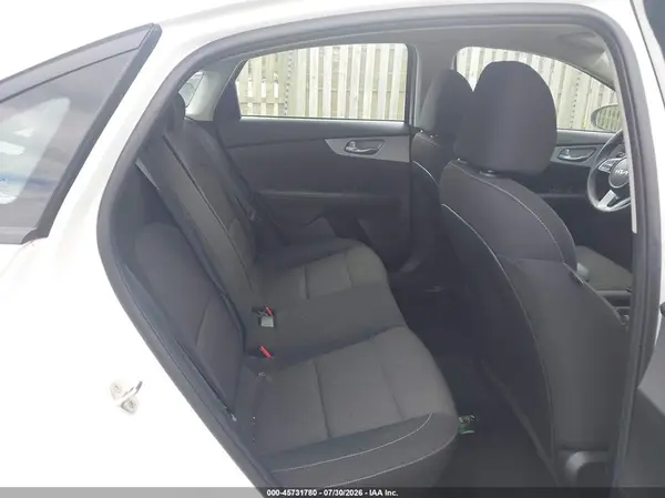3KPF24AD6PE545196 2023 KIA FORTE - Image 8