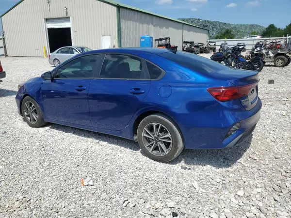 3KPF24AD6PE546879 2023 KIA FORTE - Image 2