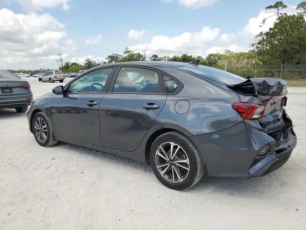 3KPF24AD6PE554612 2023 KIA FORTE - Image 2