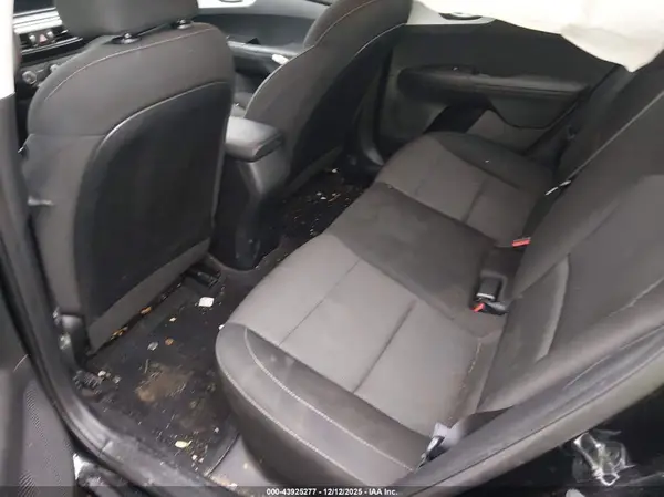 3KPF24AD6PE557574 2023 KIA FORTE - Image 8