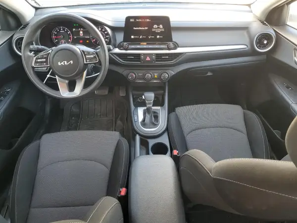 3KPF24AD6PE560720 2023 KIA FORTE - Image 8