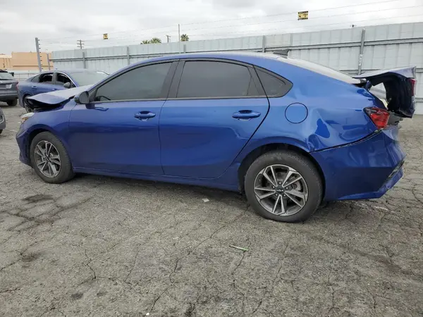 3KPF24AD6PE562094 2023 KIA FORTE - Image 2