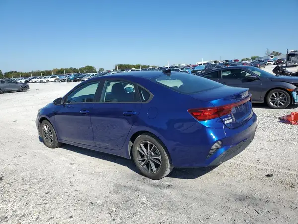 3KPF24AD6PE566873 2023 KIA FORTE - Image 2