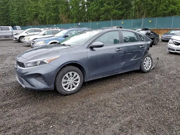 3KPF24AD6PE573256 2023 KIA FORTE - Image 1