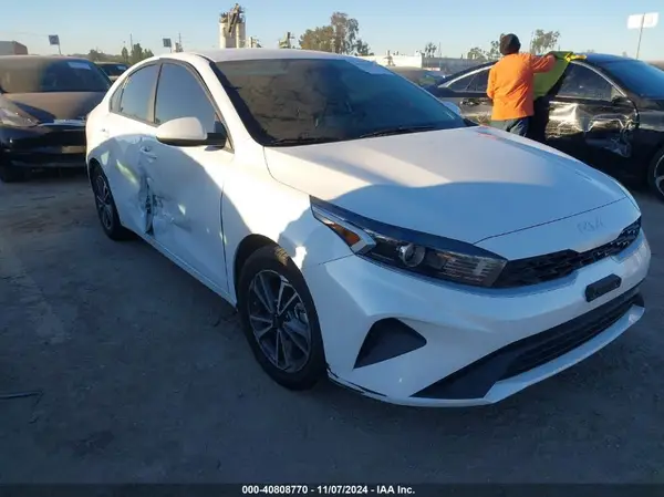 3KPF24AD6PE579106 2023 KIA FORTE - Image 1