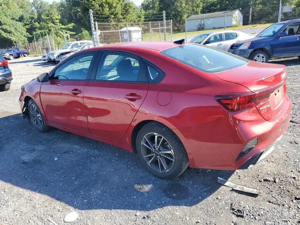 3KPF24AD6PE582118 2023 KIA FORTE - Image 2