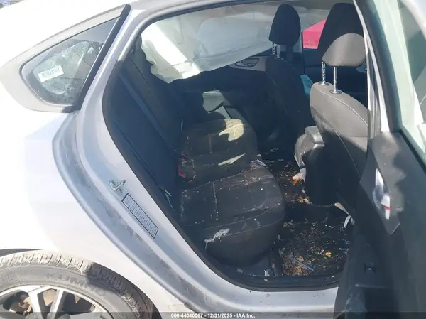 3KPF24AD6PE583429 2023 KIA FORTE - Image 8