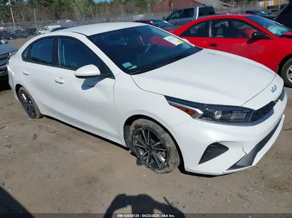 3KPF24AD6PE589036 2023 KIA FORTE - Image 1
