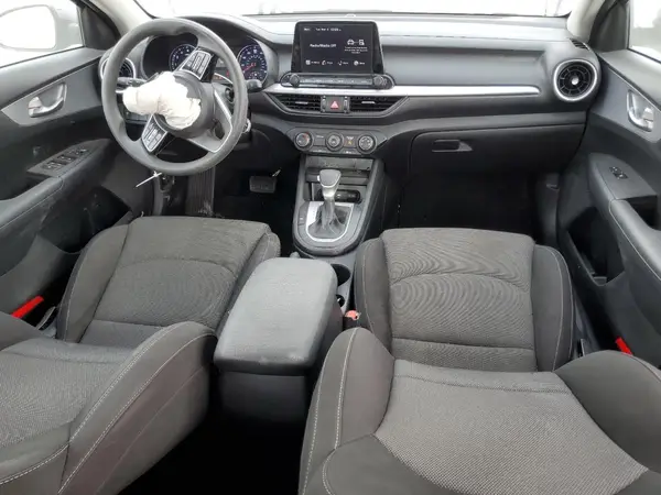 3KPF24AD6PE590977 2023 KIA FORTE - Image 8