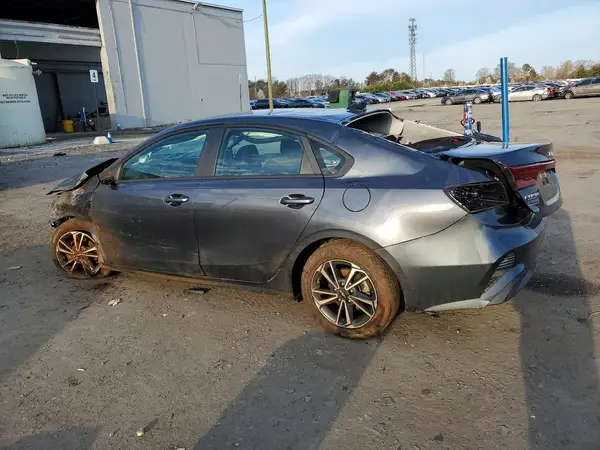 3KPF24AD6PE594981 2023 KIA FORTE - Image 2