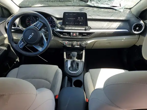 3KPF24AD6PE597377 2023 KIA FORTE - Image 8