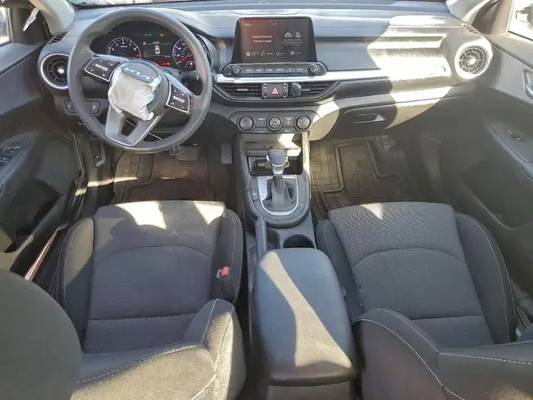 3KPF24AD6PE599775 2023 KIA FORTE - Image 8