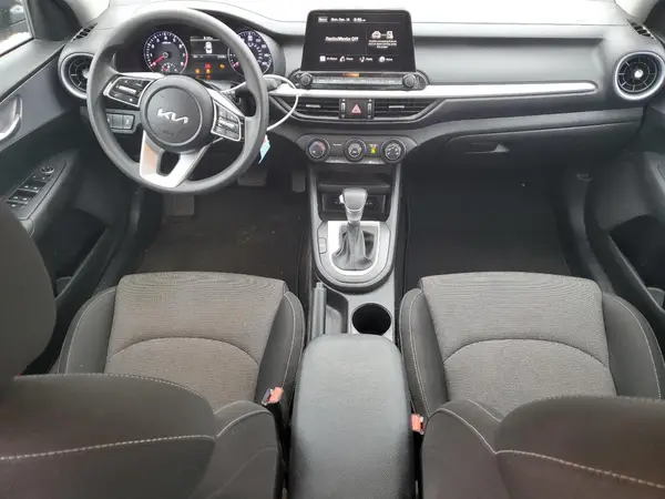 3KPF24AD6PE600603 2023 KIA FORTE - Image 8