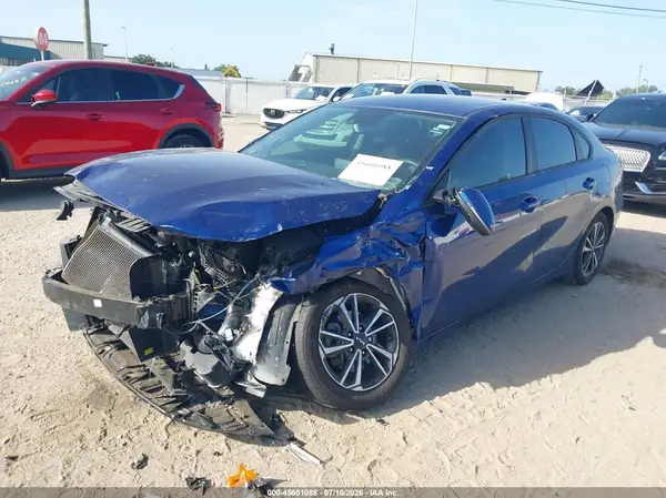 3KPF24AD6PE601167 2023 KIA FORTE - Image 2