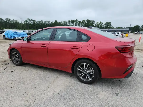 3KPF24AD6PE603372 2023 KIA FORTE - Image 2