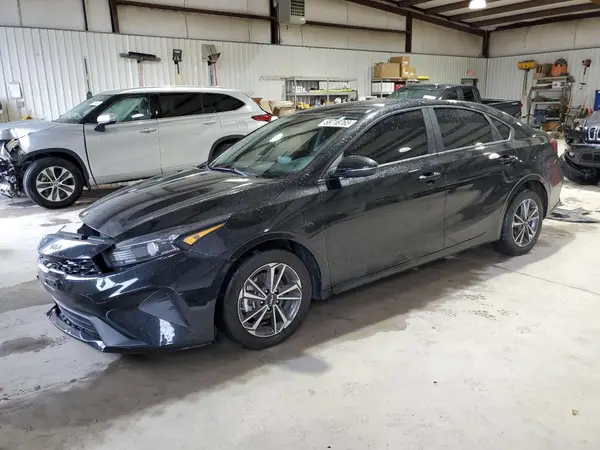 3KPF24AD6PE605400 2023 KIA FORTE - Image 1