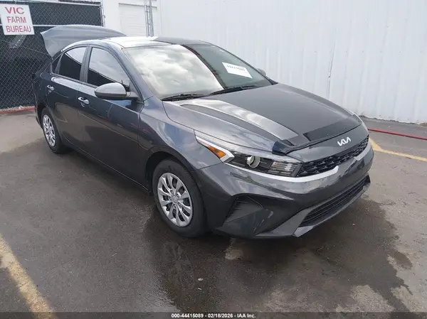 3KPF24AD6PE606384 2023 KIA FORTE - Image 1