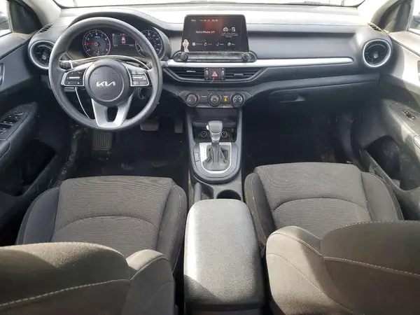 3KPF24AD6PE607230 2023 KIA FORTE - Image 8