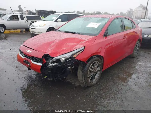 3KPF24AD6PE610211 2023 KIA FORTE - Image 2