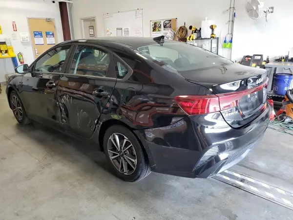 3KPF24AD6PE610841 2023 KIA FORTE - Image 2