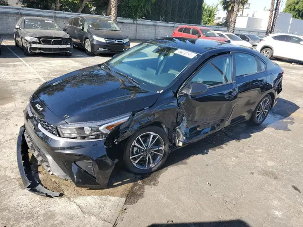 3KPF24AD6PE612749 2023 KIA FORTE - Image 1