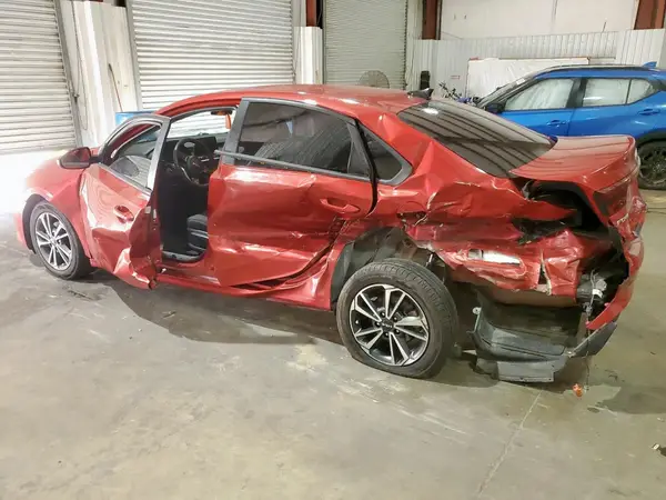 3KPF24AD6PE612847 2023 KIA FORTE - Image 2