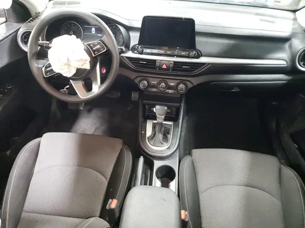 3KPF24AD6PE613898 2023 KIA FORTE - Image 8