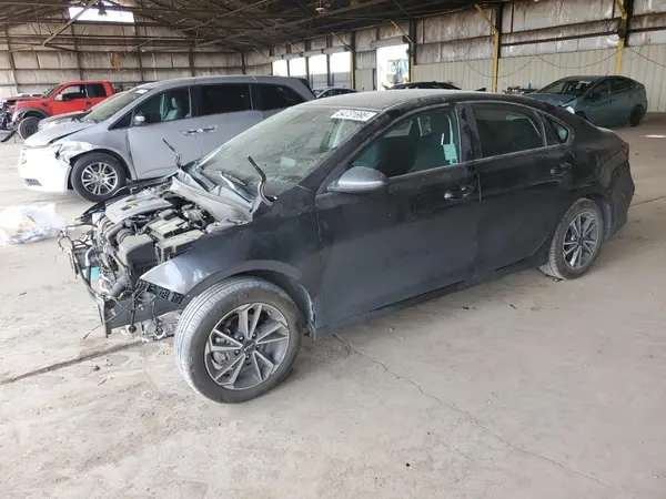 3KPF24AD6PE617322 2023 KIA FORTE - Image 1